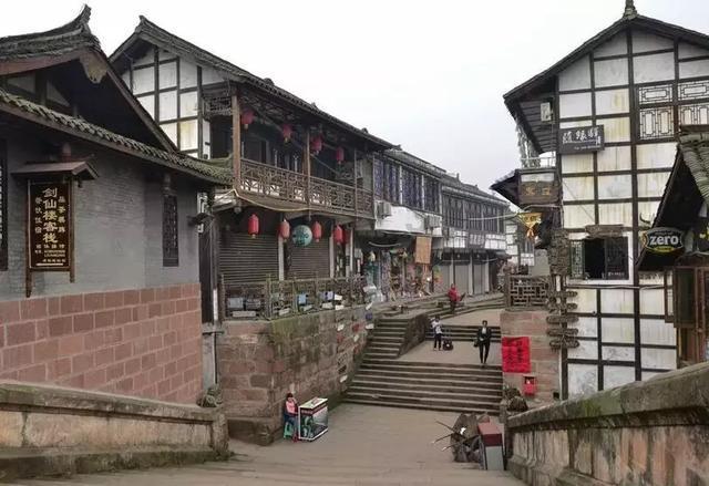 救援男孩贝利